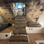 La Chaumiere *